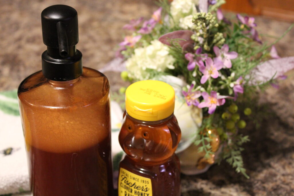 DIY facewash with honey and castille soap