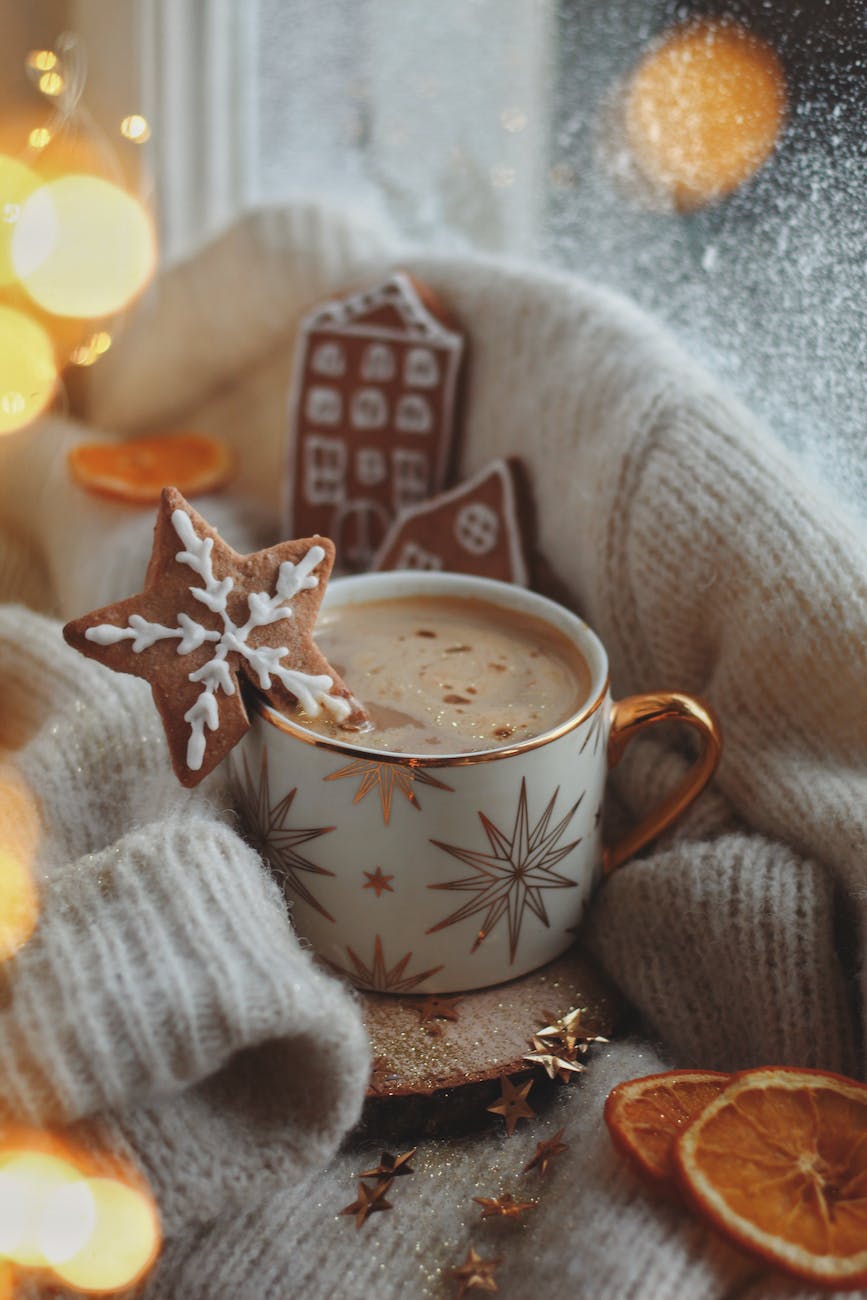 still life with gingerbread