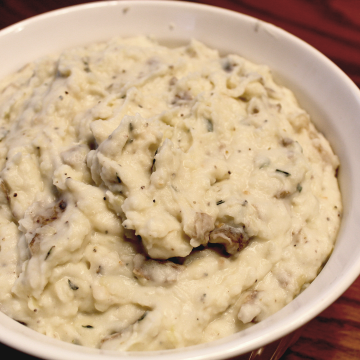 The Best Garlic Mashed Potatoes