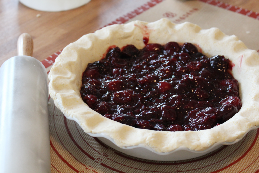 cherry pie filling in pie crust